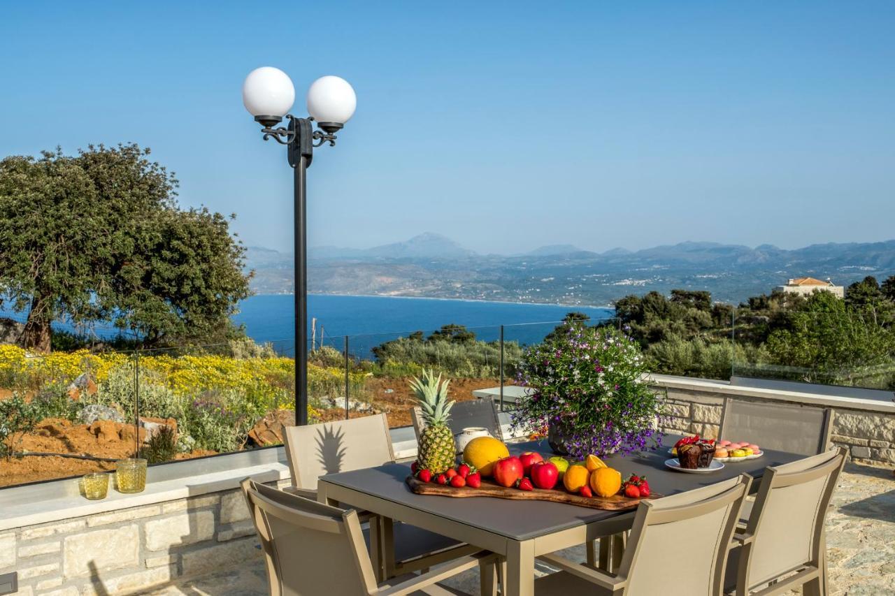 Villa Maria's Panoramic Seaview