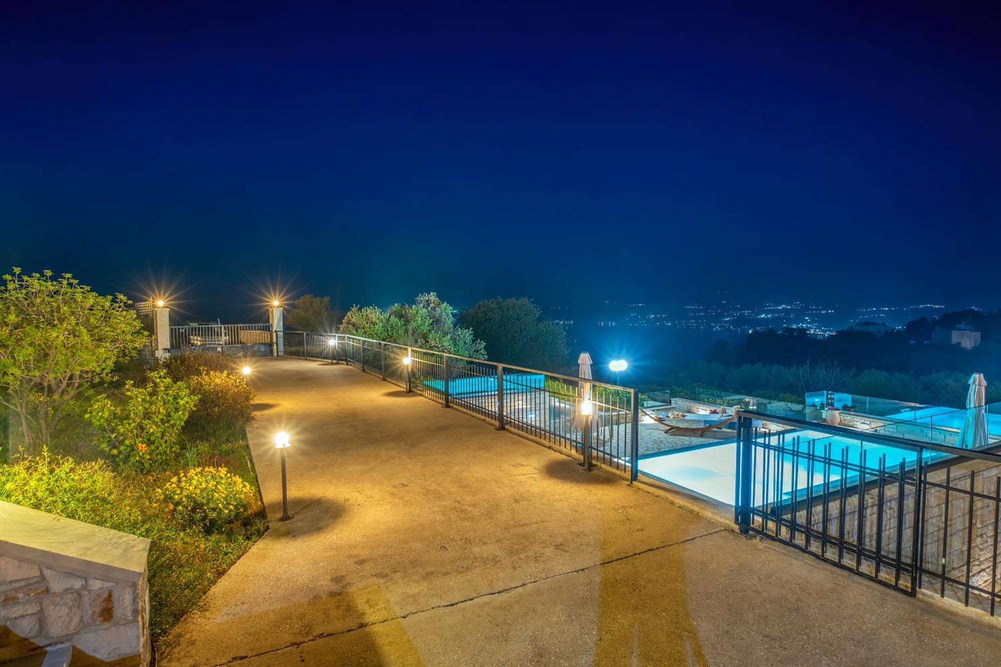 Maria's Panoramic Seaview *