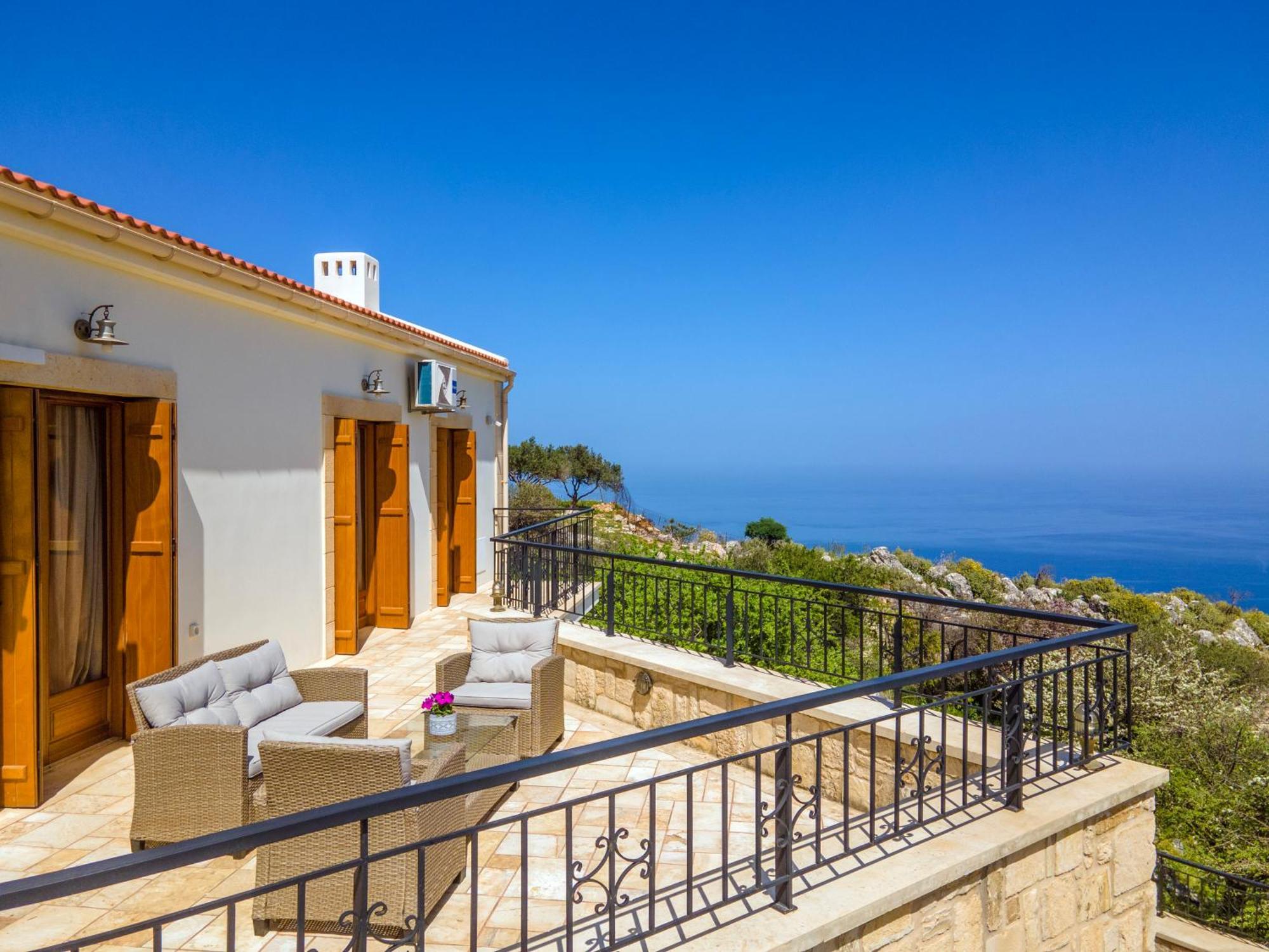 Maria's Panoramic Seaview