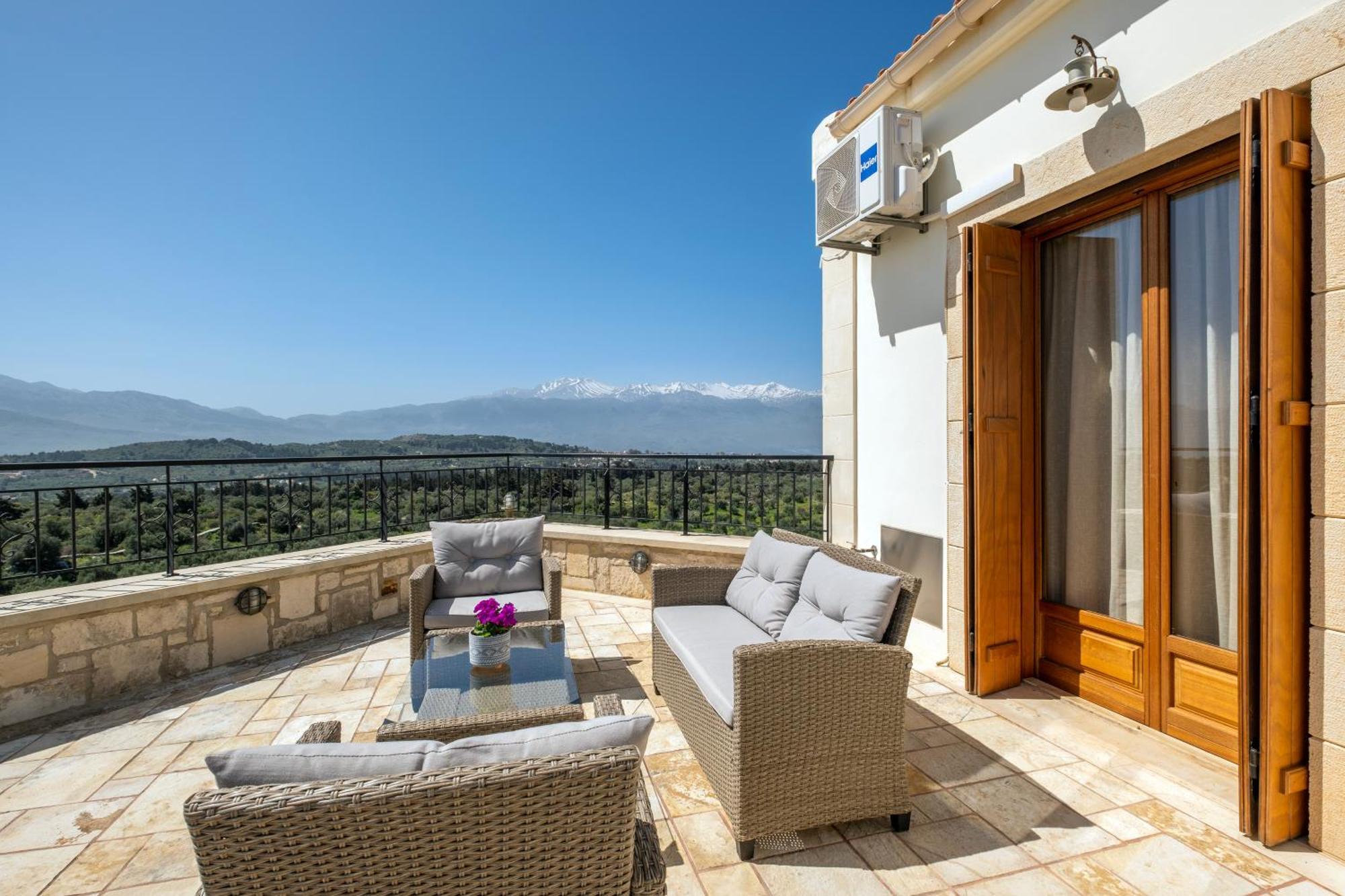Maria's Panoramic Seaview Villa Likotinaréa